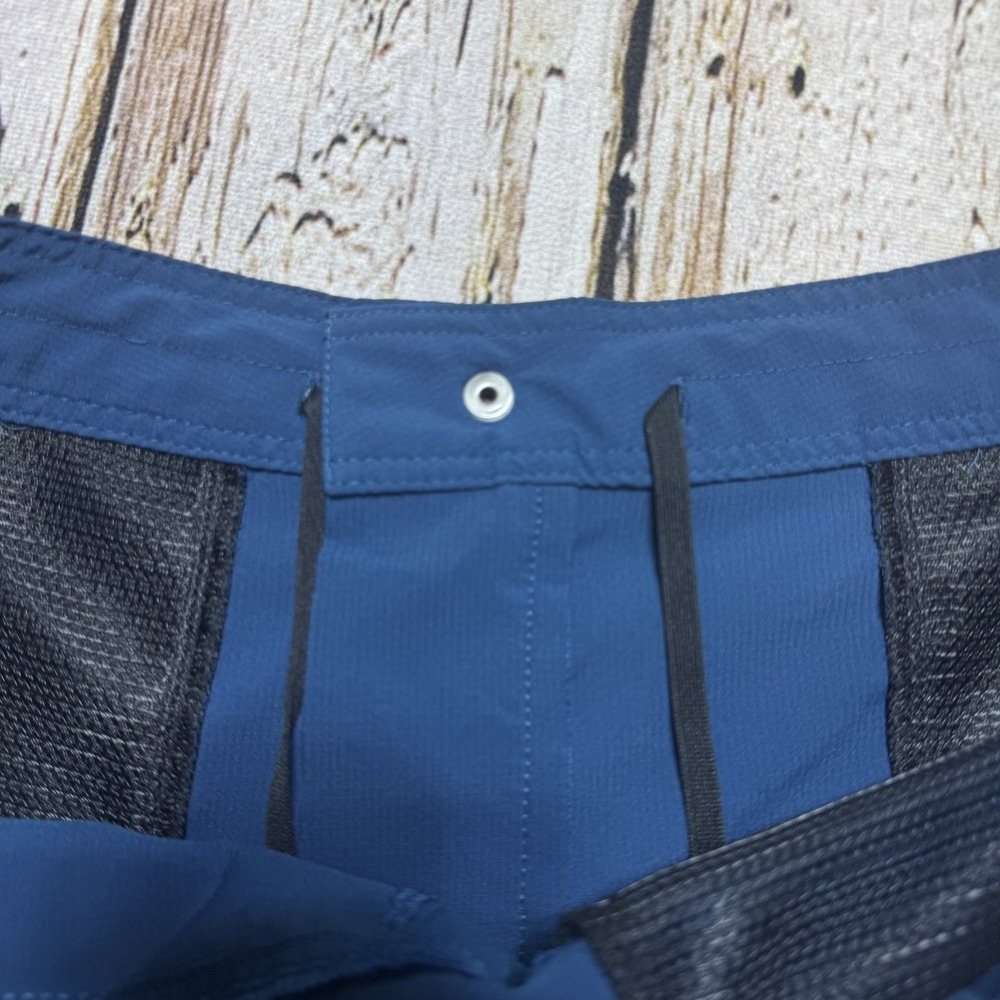 Mountain Hardwear Mens Trail Sender Shorts 32 Zipper Pockets 7" Inseam Blue - Picture 7 of 8